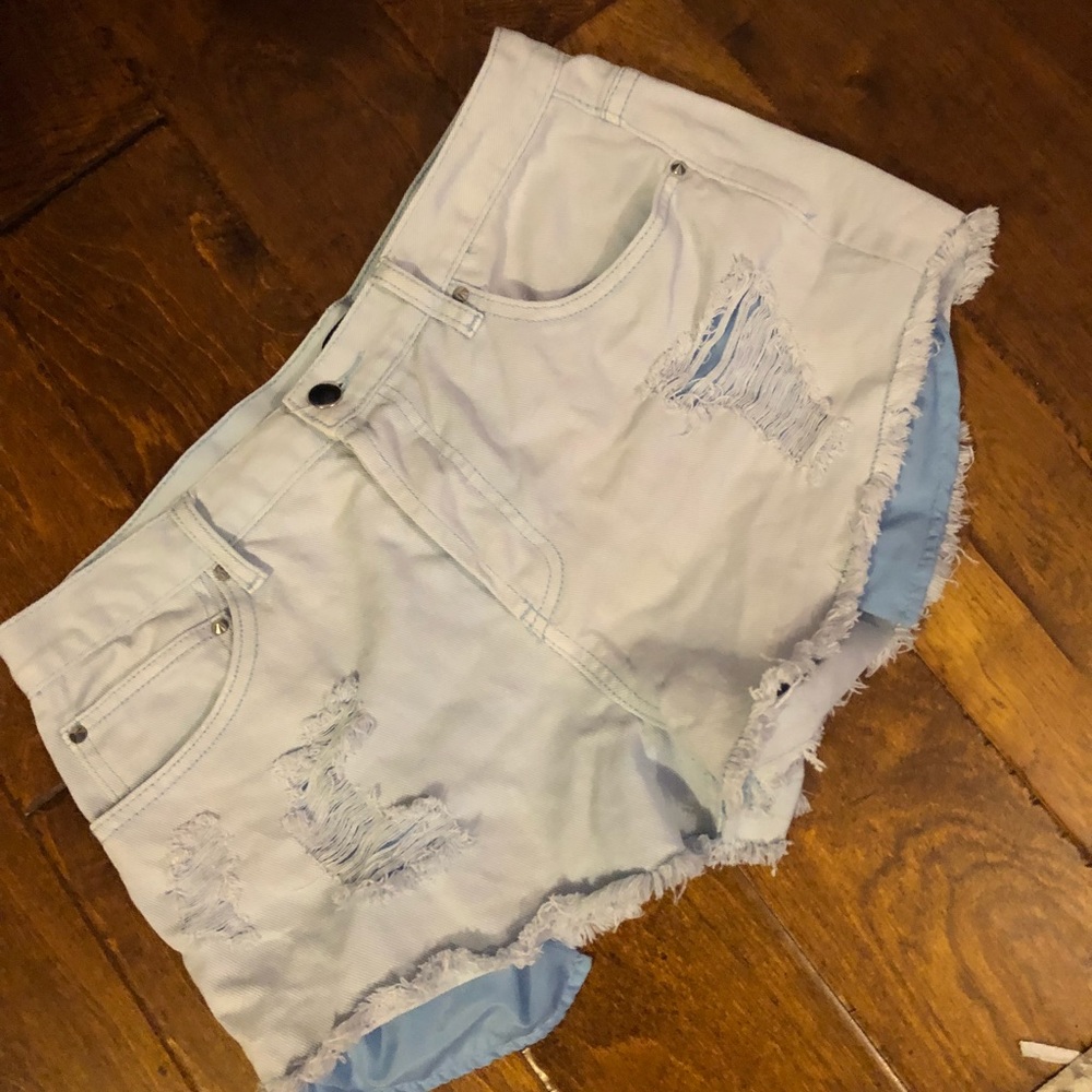 Denim ripped shorts